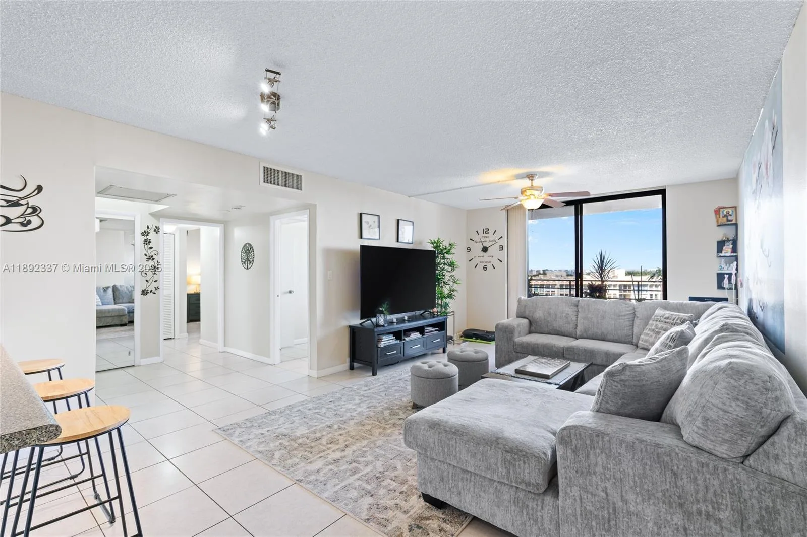 500 Three Islands Blvd # 309, Hallandale Beach, FL 33009