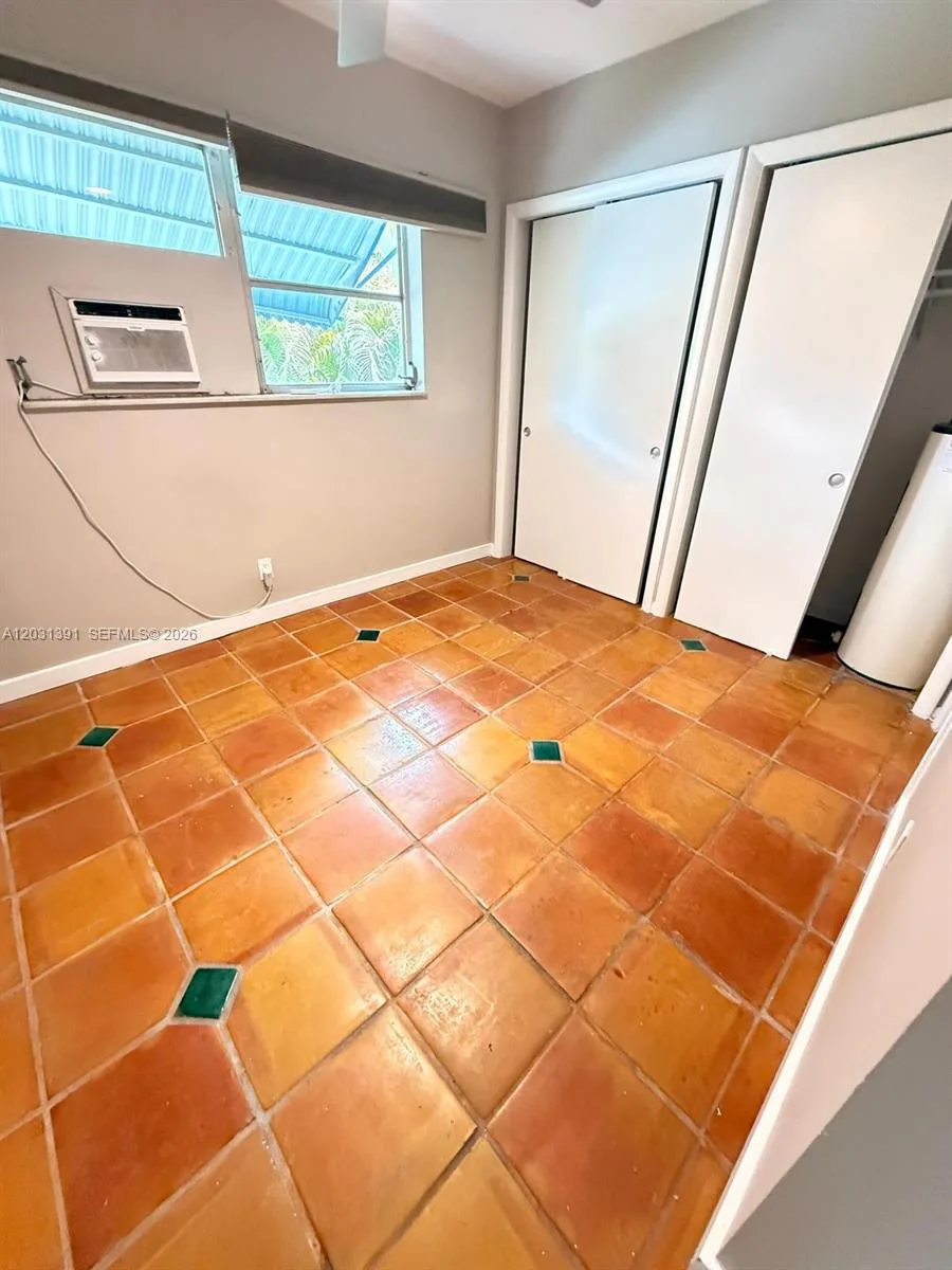 1151 NE 18th St # 5, Fort Lauderdale, FL 33305 photo 2