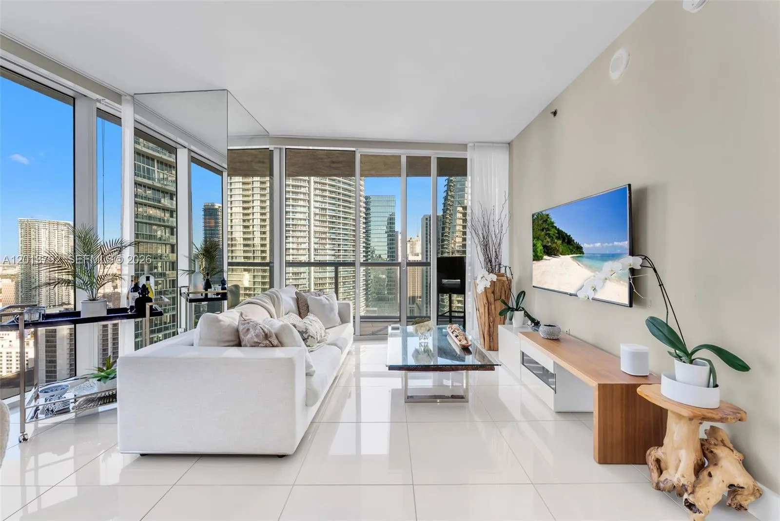 475 Brickell Ave # 3515, Miami, FL 33131 photo 6