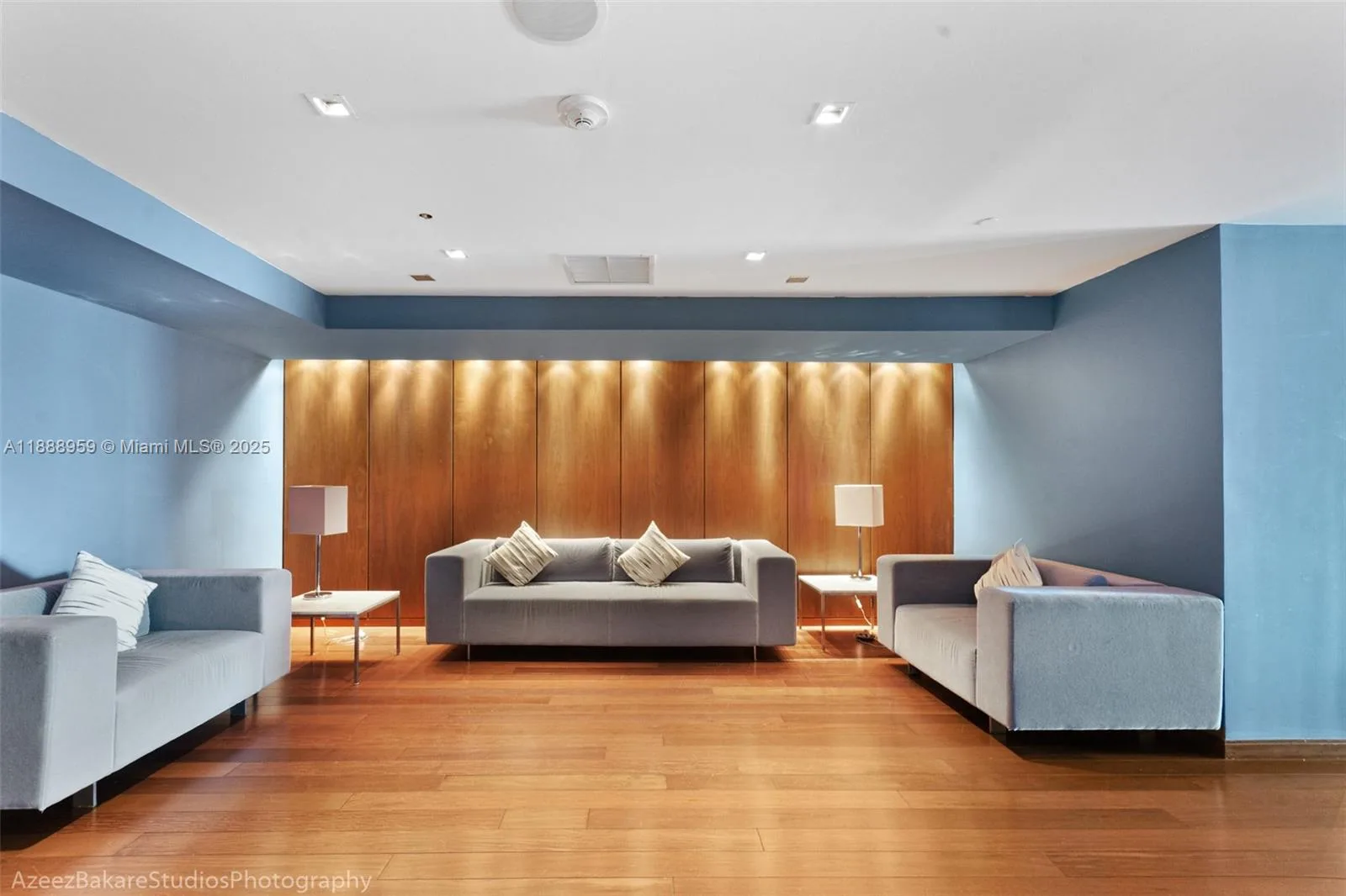 325 S Biscayne Blvd # 2820, Miami, FL 33131 photo 9