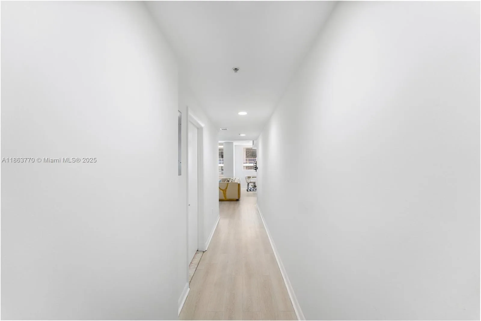 244 Biscayne Blvd # 1808, Miami, FL 33132 photo 2