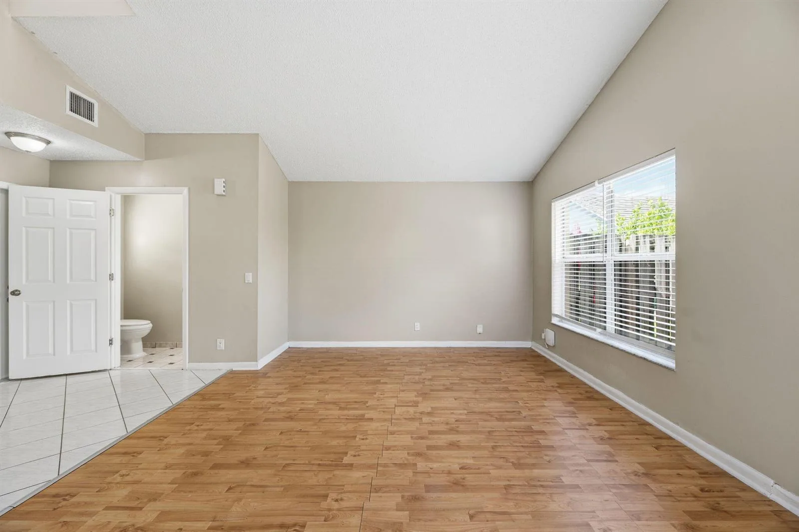 2716 Arrowwood Court, Davie, FL 33328 photo 8