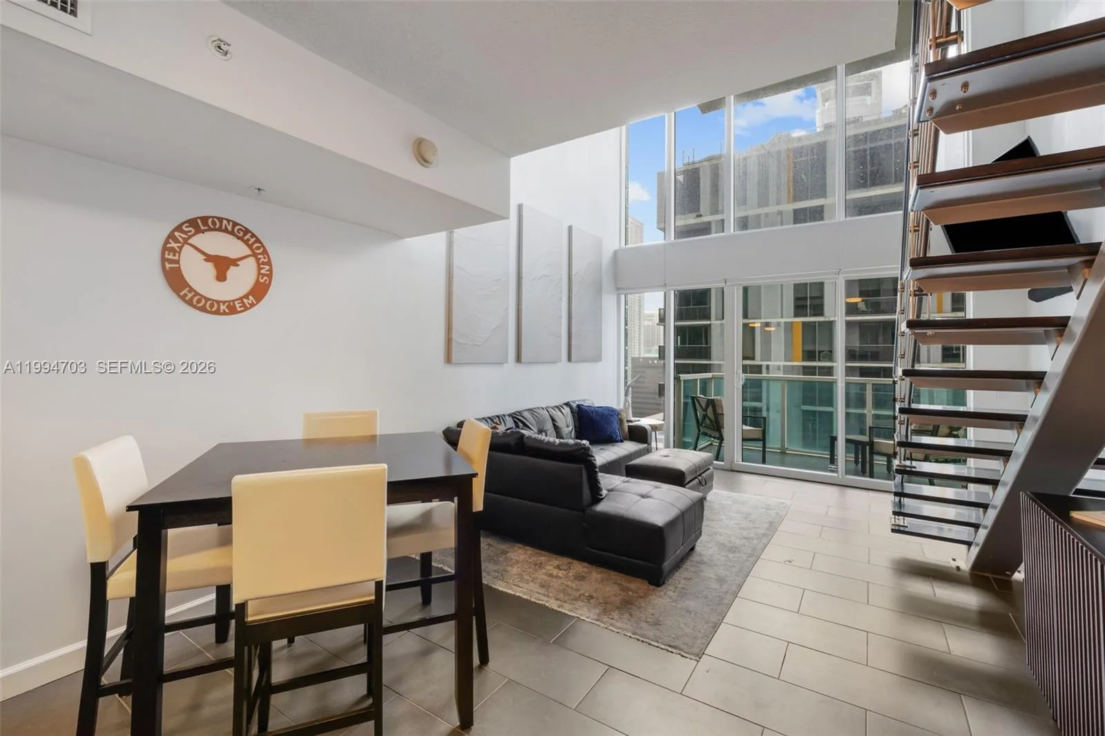 41 SE 5th St # 1306, Miami, FL 33131 photo 2