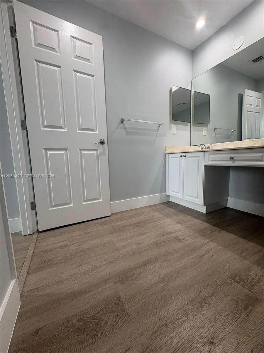 2100 Greenview Shores Blvd # 513, Wellington, FL 33414 photo 10