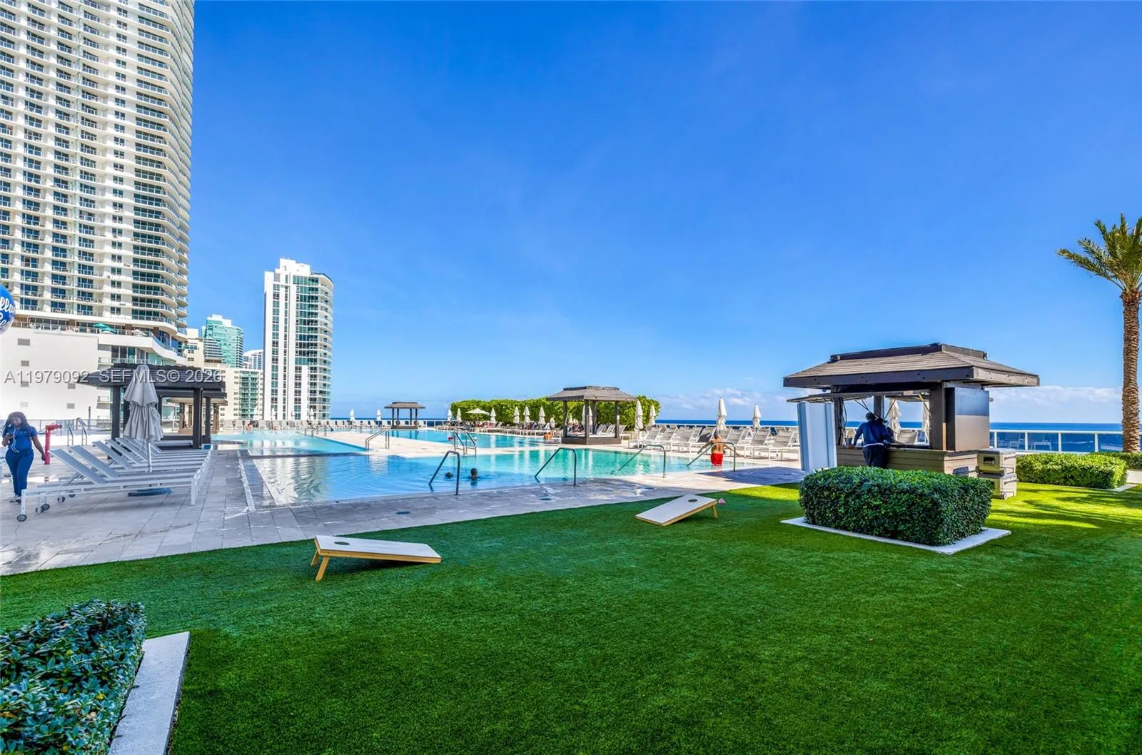 1830 S Ocean Dr # 2806, Hallandale Beach, FL 33009 photo 9