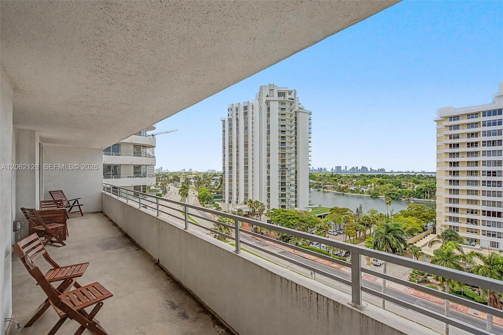 5555 Collins Ave # 10V, Miami Beach, FL 33140
