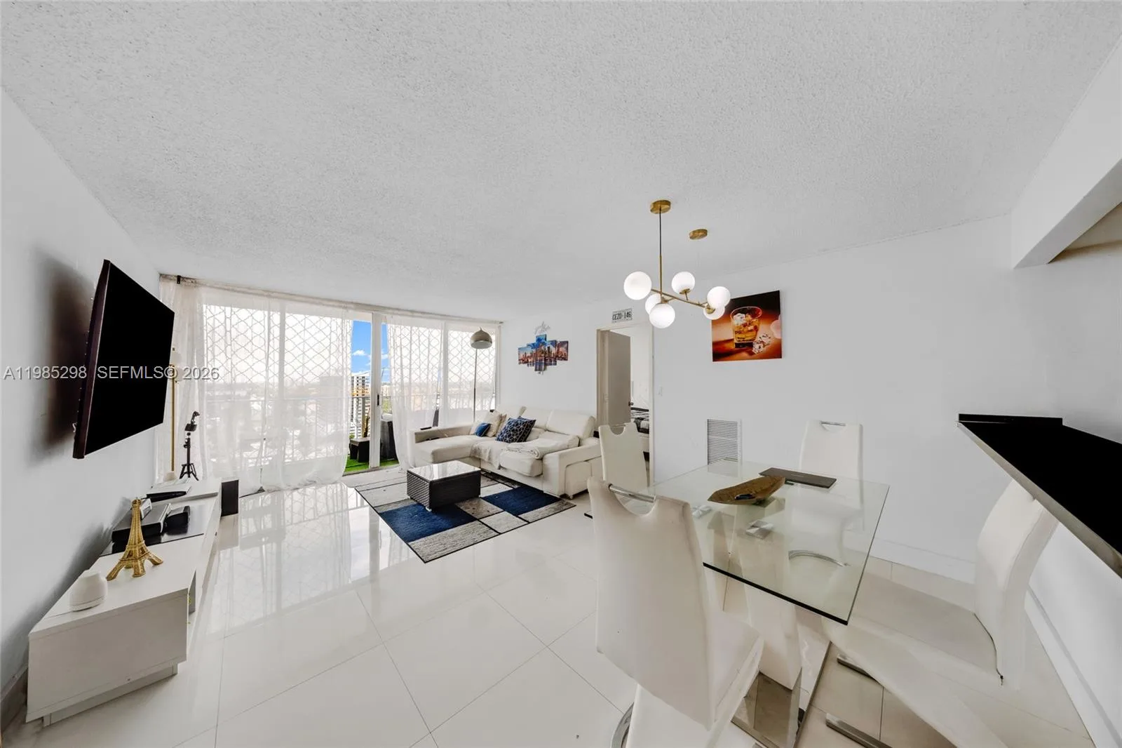 7601 E Treasure Dr # 2302, North Bay Village, FL 33141