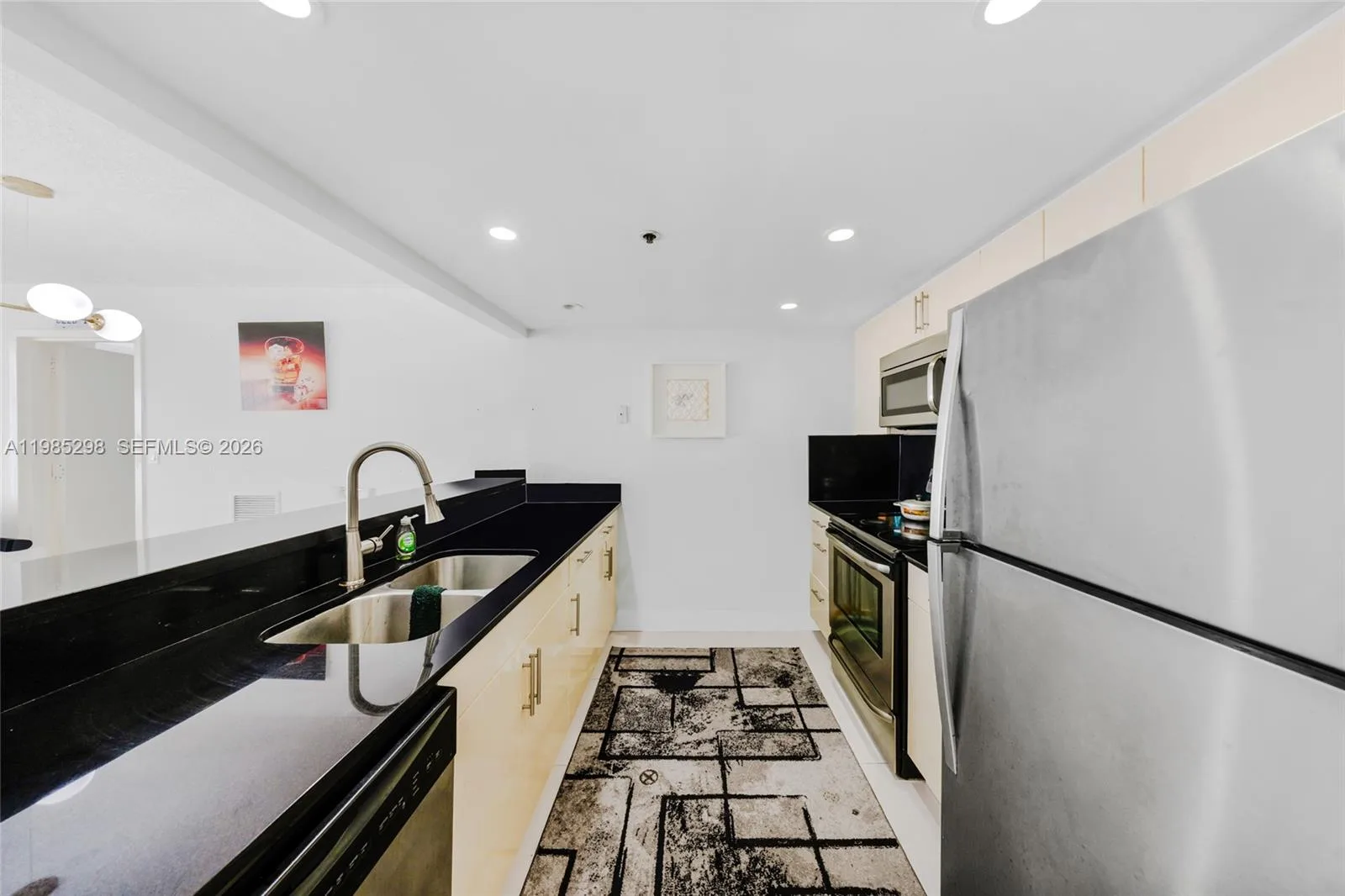 7601 E Treasure Dr # 2302, North Bay Village, FL 33141 photo 10