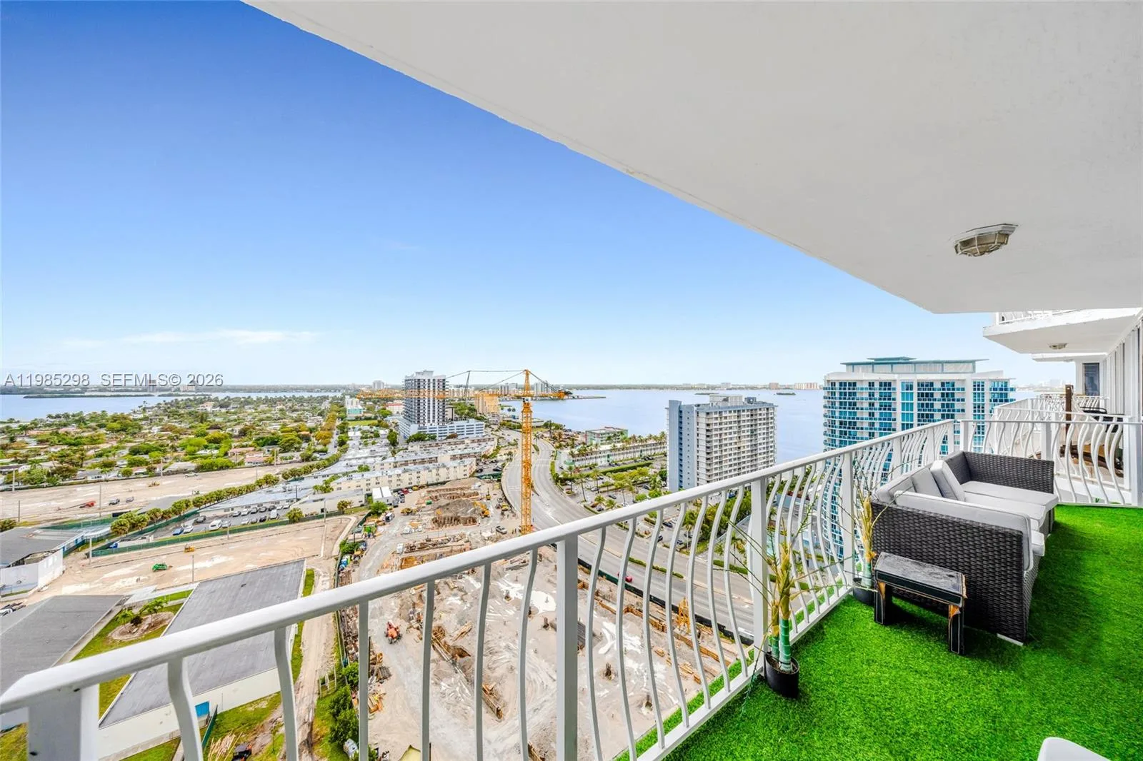 7601 E Treasure Dr # 2302, North Bay Village, FL 33141 photo 8