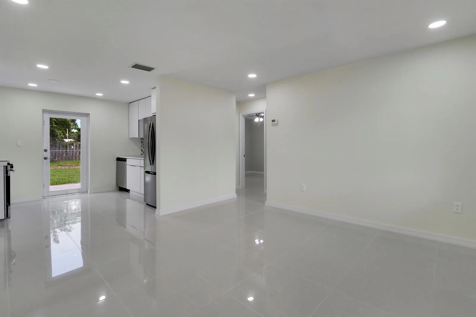 4785 Clinton Boulevard, Lake Worth, FL 33463 photo 8