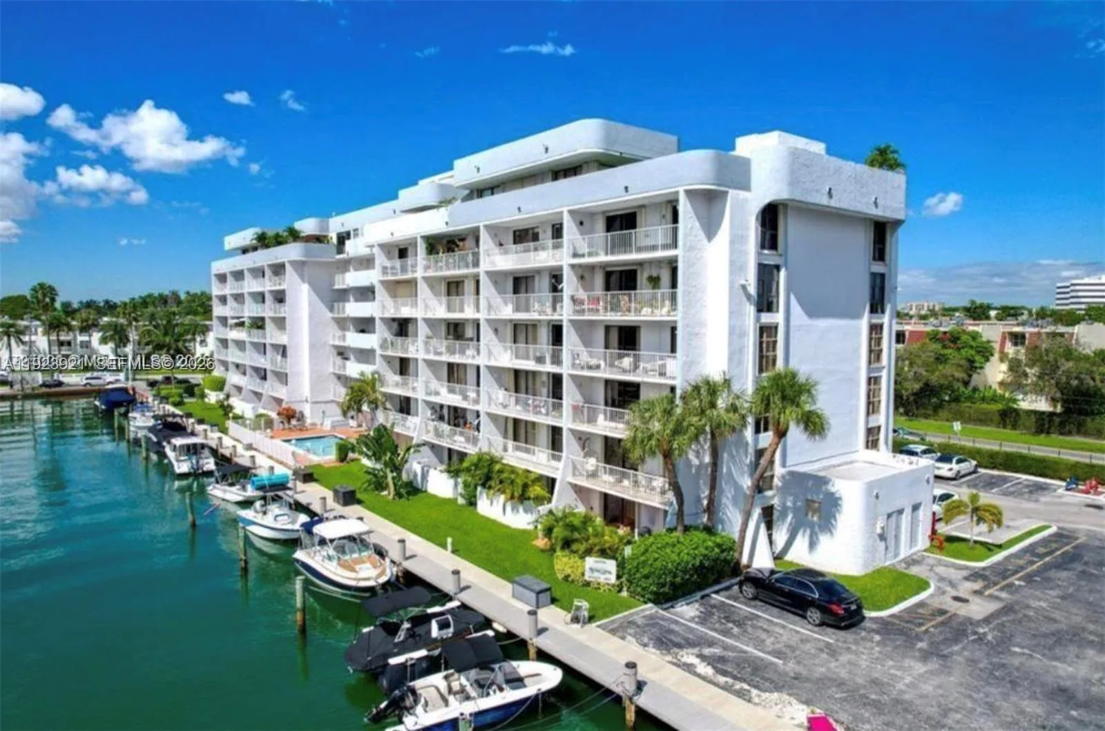 1650 NE 115th St # 405, Miami, FL 33181
