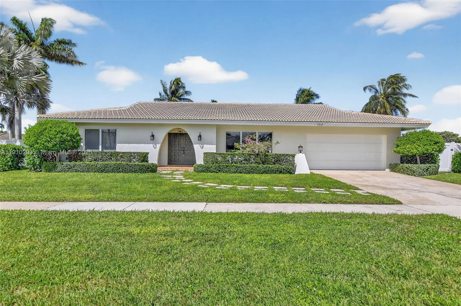5660 Golfway Dr # 0, Boca Raton, FL 33433 photo 2