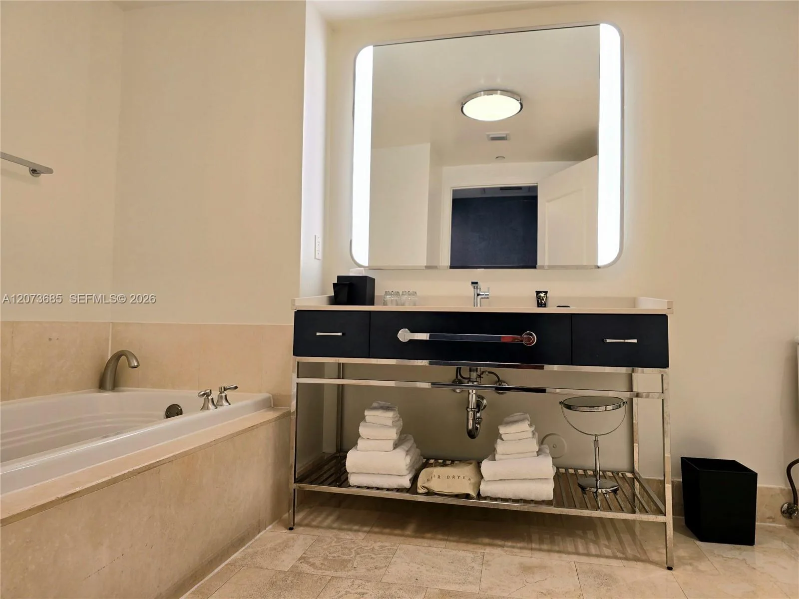 4401 Collins Ave # 1401, Miami Beach, FL 33140 photo 6