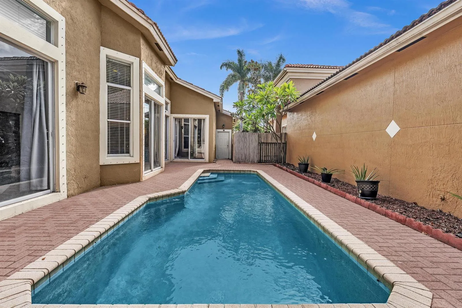 5828 NW 121st Avenue, Coral Springs, FL 33076 photo 3