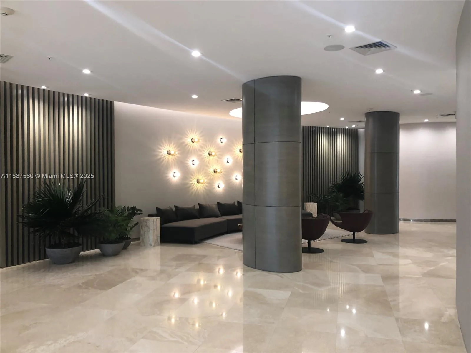 10275 Collins Ave # 533, Bal Harbour, FL 33154 photo 2