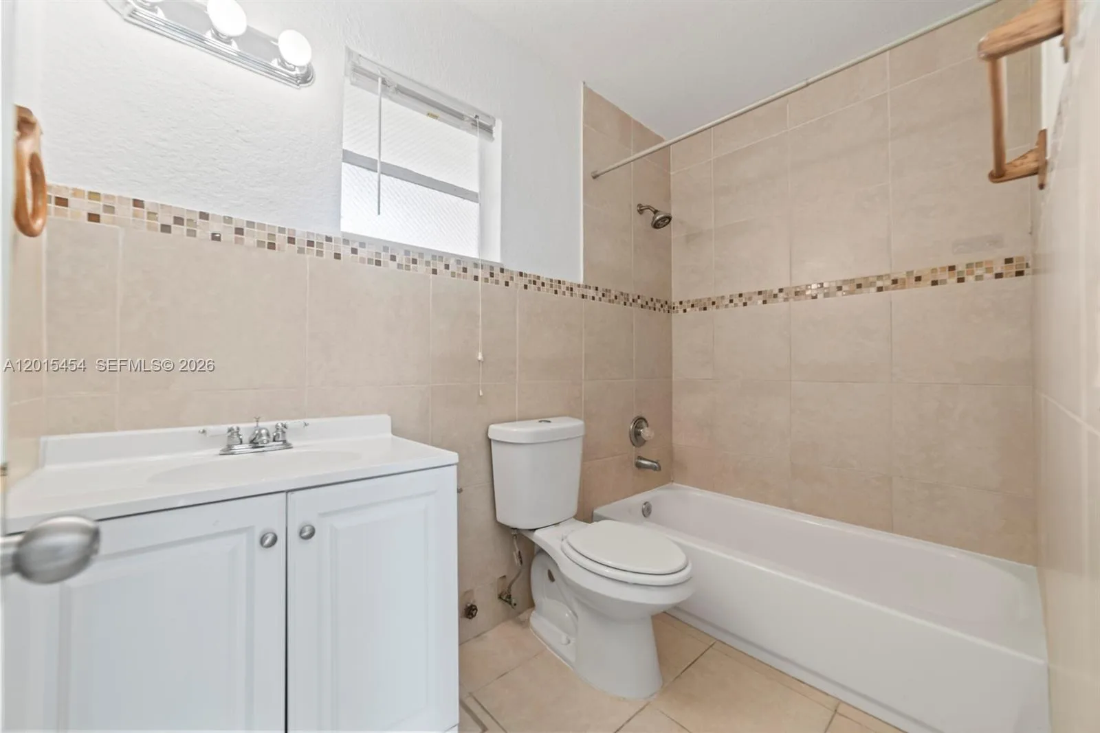 525 W 69th St # 306, Hialeah, FL 33014 photo 13