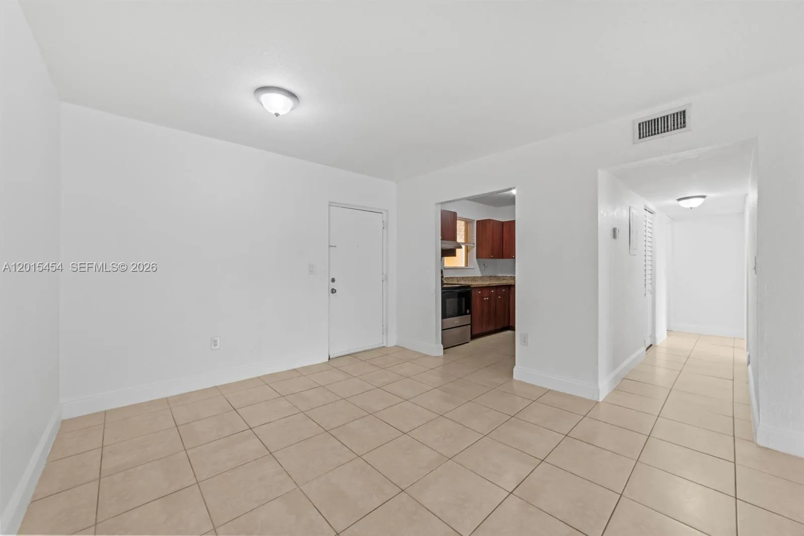 525 W 69th St # 306, Hialeah, FL 33014 photo 3