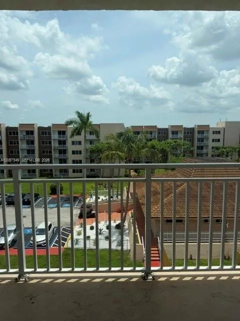 6960 Miami Gardens Dr # 2-521, Hialeah, FL 33015 photo 2