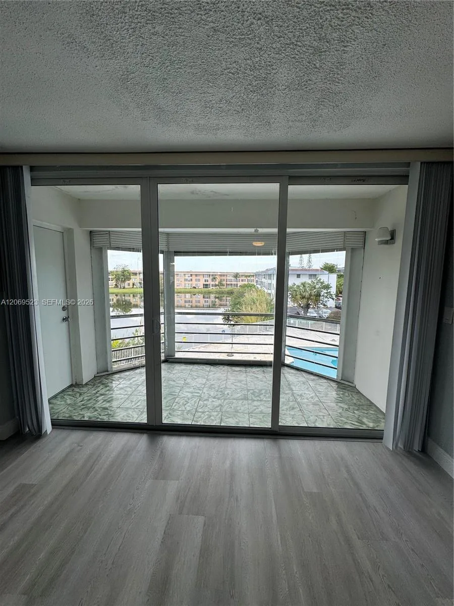 1398 NE 191st St # C305, Miami, FL 33179 photo 5