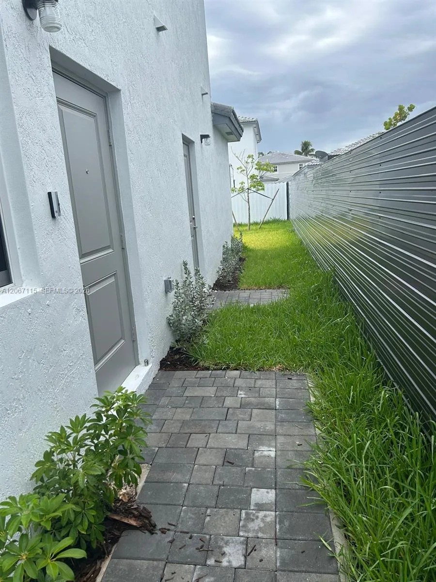 14806 SW 163rd St, Miami, FL 33187 photo 4