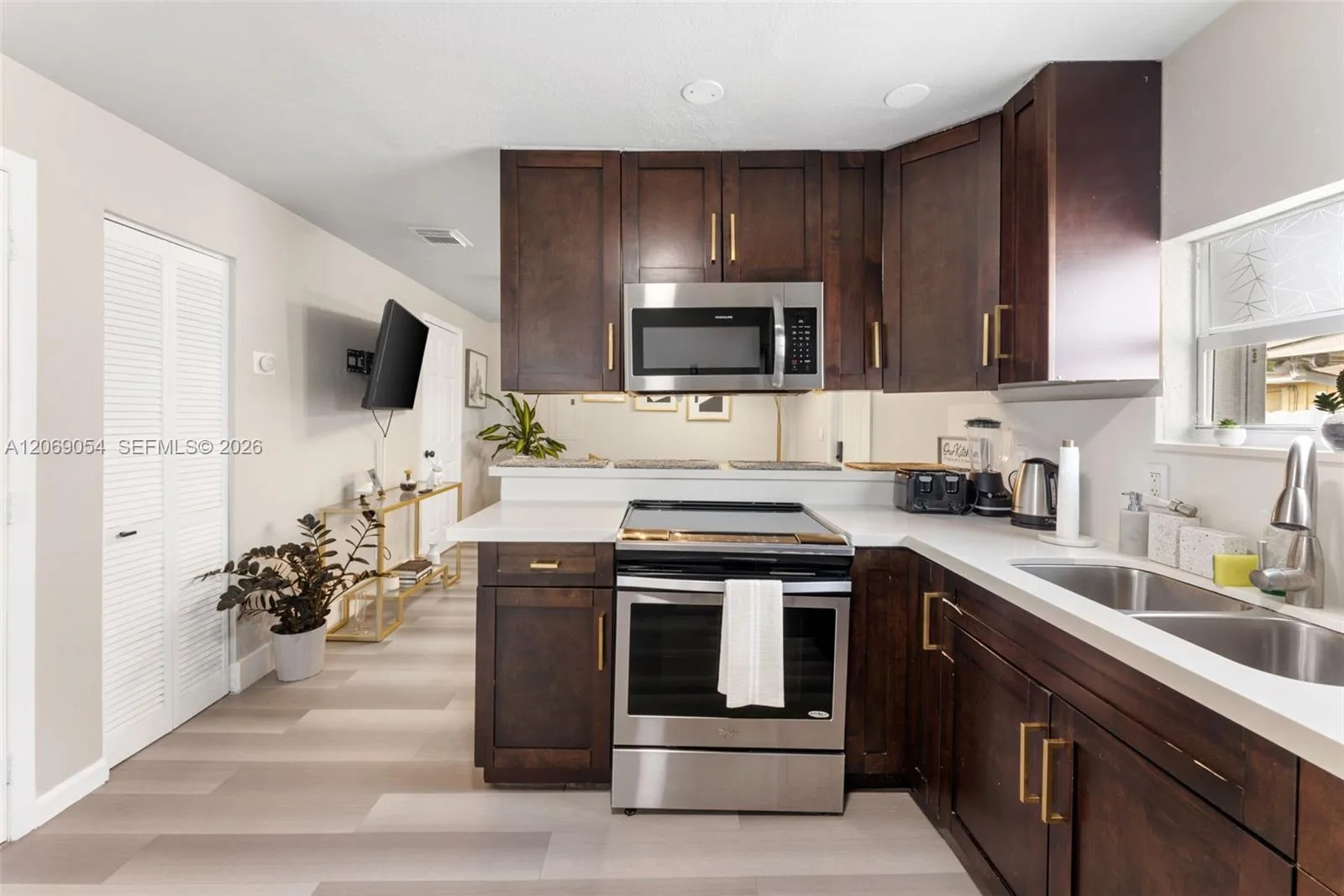 2275 NW 33rd St # 2, Miami, FL 33142 — zdjęcie 3