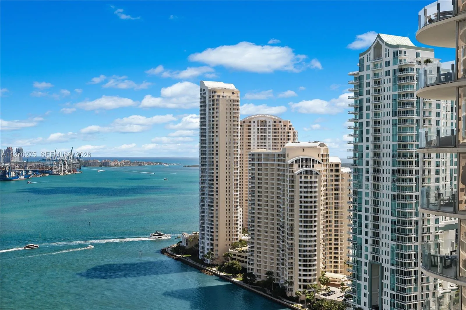 300 S Biscayne Blvd # T-2602, Miami, FL 33131