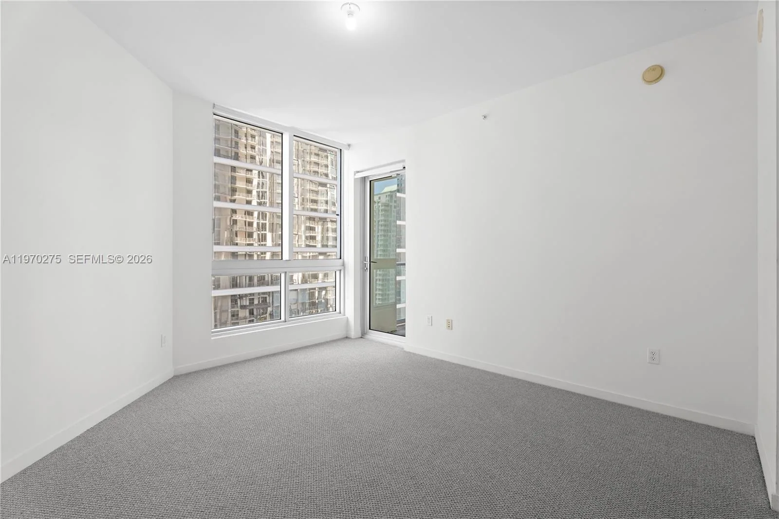 300 S Biscayne Blvd # T-2602, Miami, FL 33131 photo 9