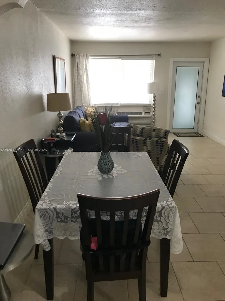 7921 Abbott Ave # 4, Miami Beach, FL 33141 photo 5