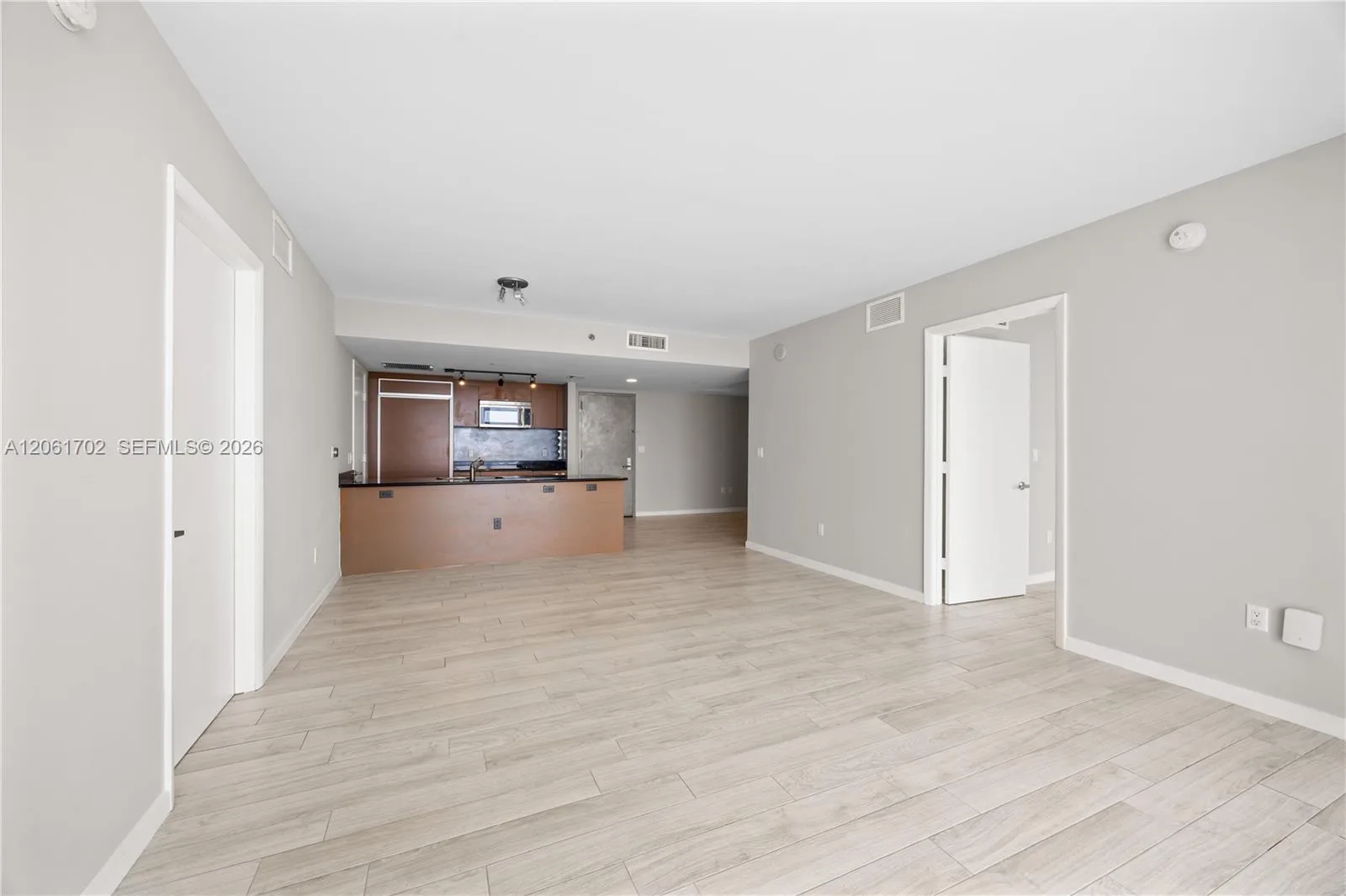 50 Biscayne Blvd # 4706, Miami, FL 33132 photo 9