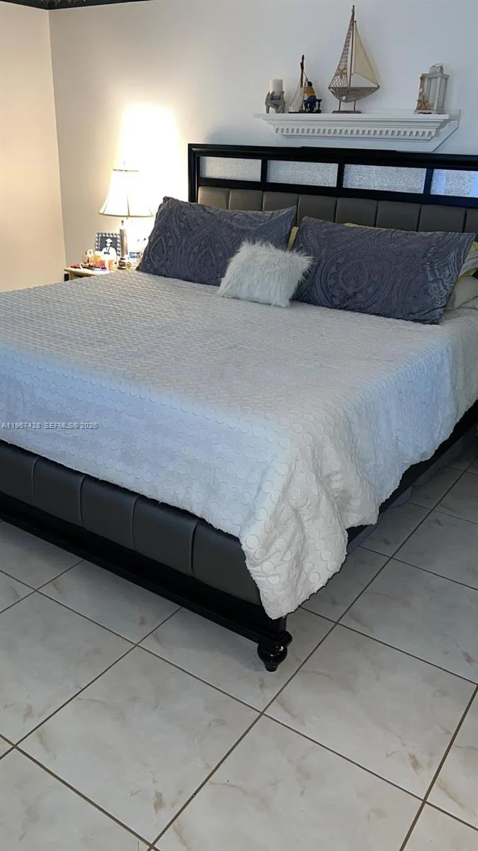 4806 NW 36th St # 607, Lauderdale Lakes, FL 33319 photo 5
