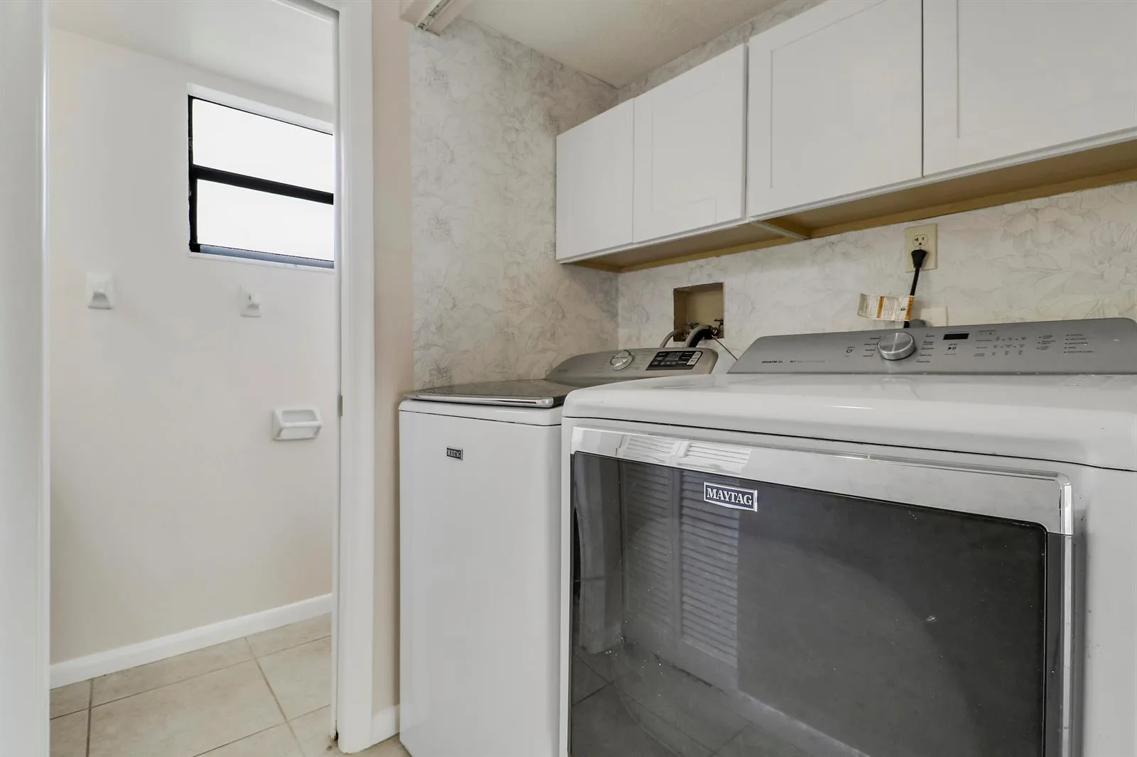 202 LAKEWOOD Drive # 11B, Jupiter, FL 33458 photo 9