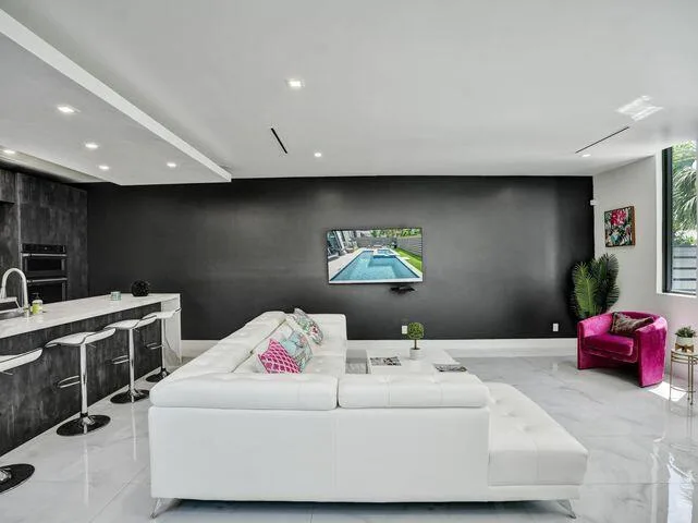 2514 NE 21ST Street # A, Fort Lauderdale, FL 33305 photo 12