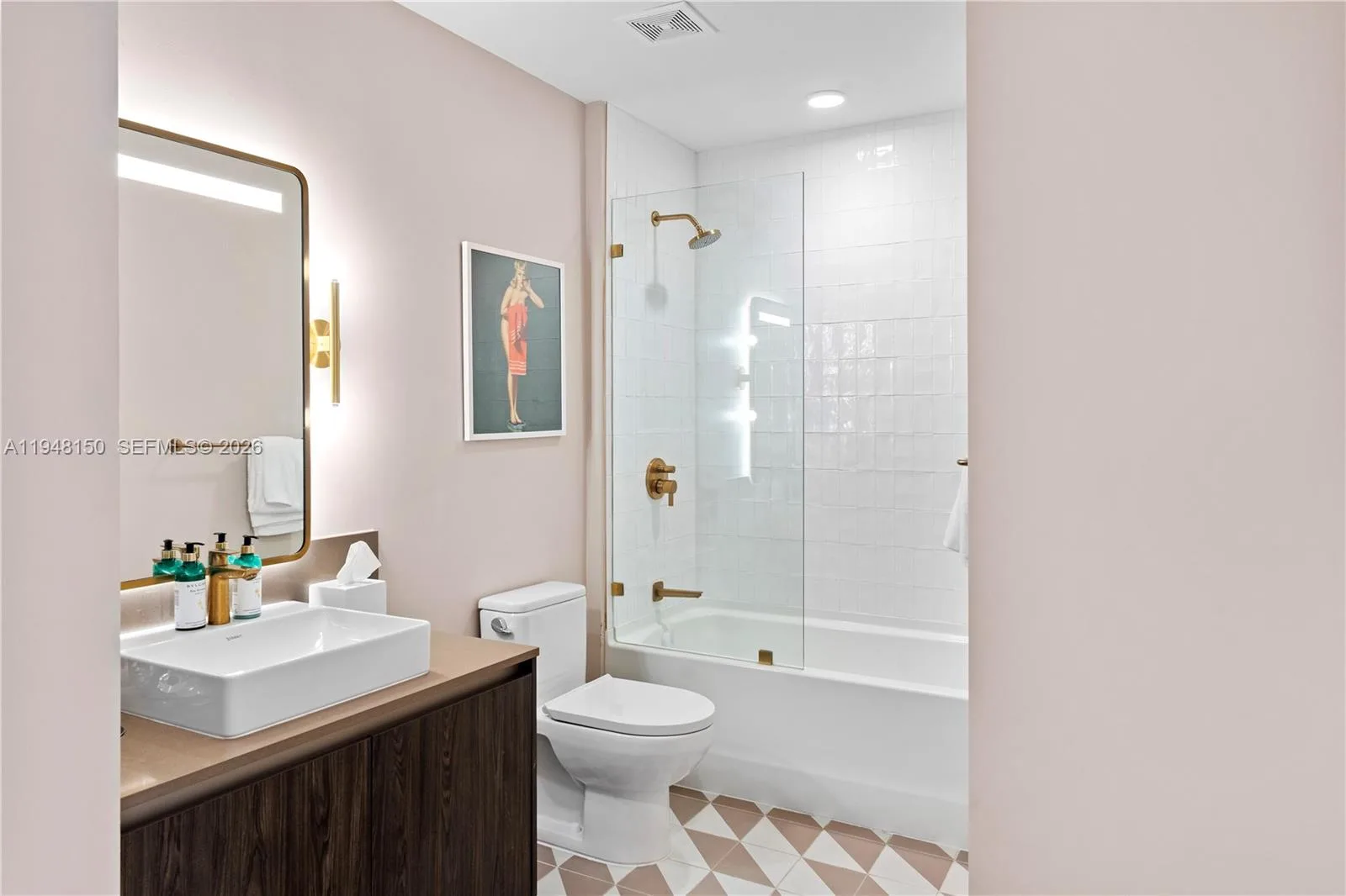159 NE 6th St # 5113, Miami, FL 33132 photo 13