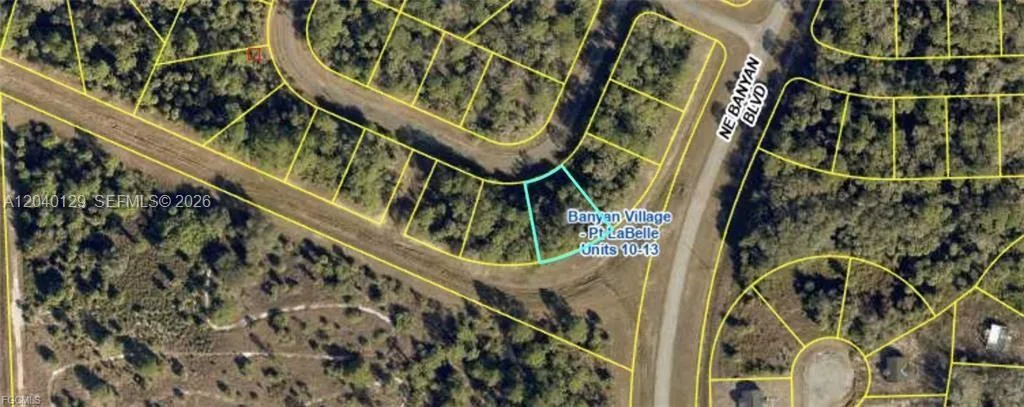 406 Skipper Ter, La Belle, FL 33935 photo 2