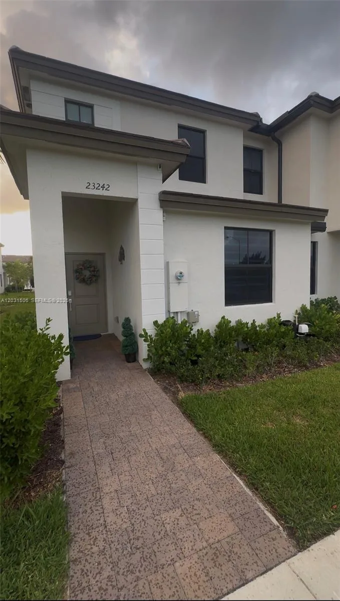 23242 SW 127th Ct, Homestead, FL 33170