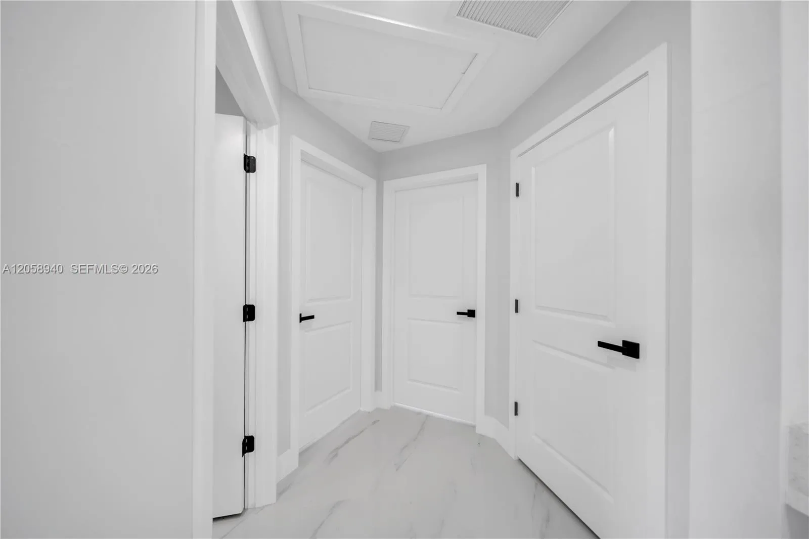 1042 Darlington St, Other City - In The State Of Florida, FL 33974 photo 12