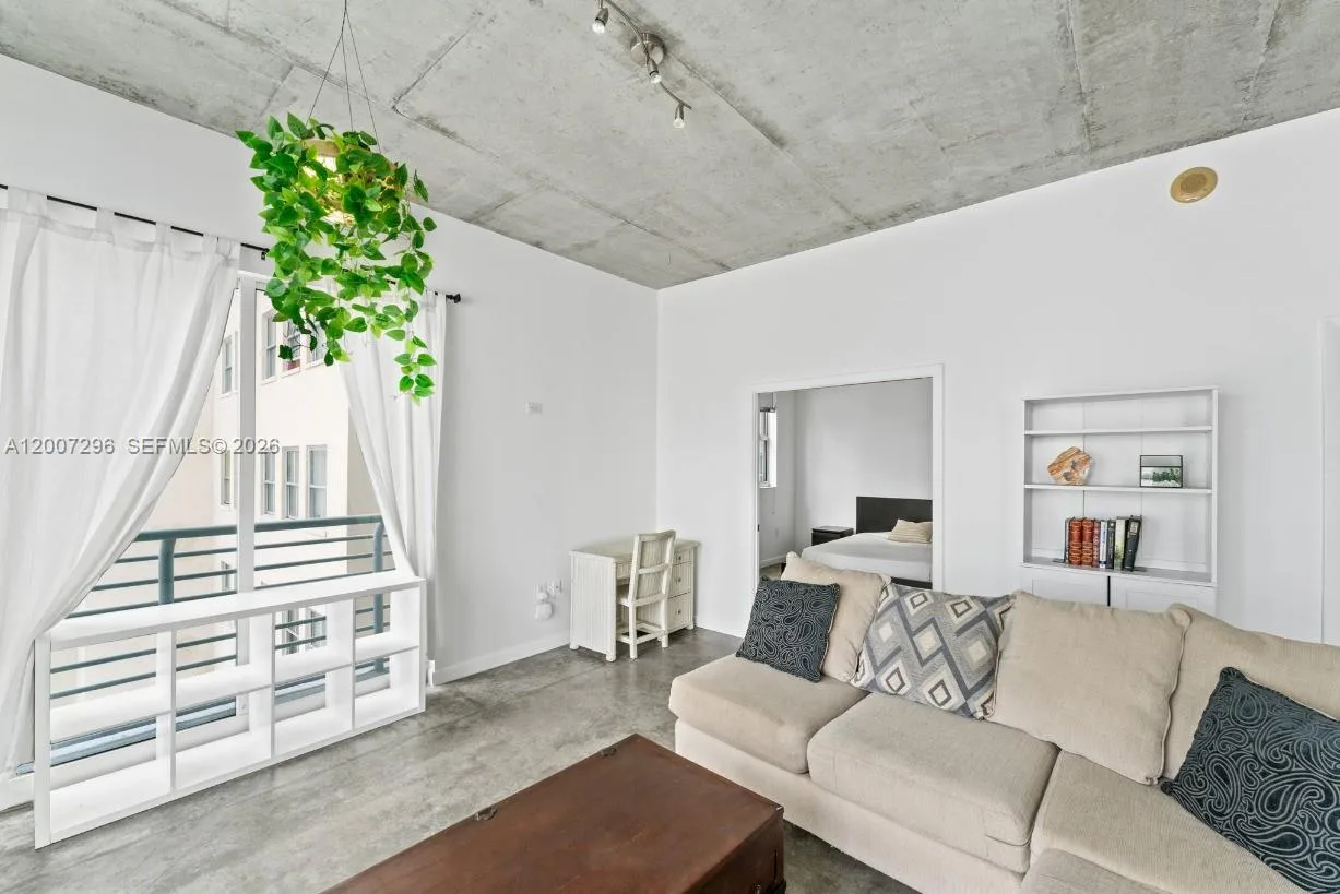 133 NE 2nd Ave # 1112, Miami, FL 33132 photo 7