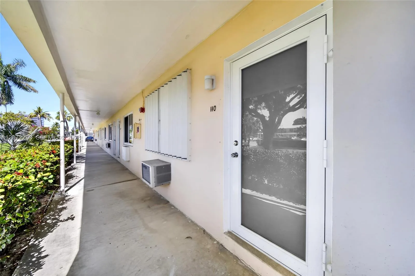 1001 Atlantic Shores Blvd # 110, Hallandale Beach, FL 33009