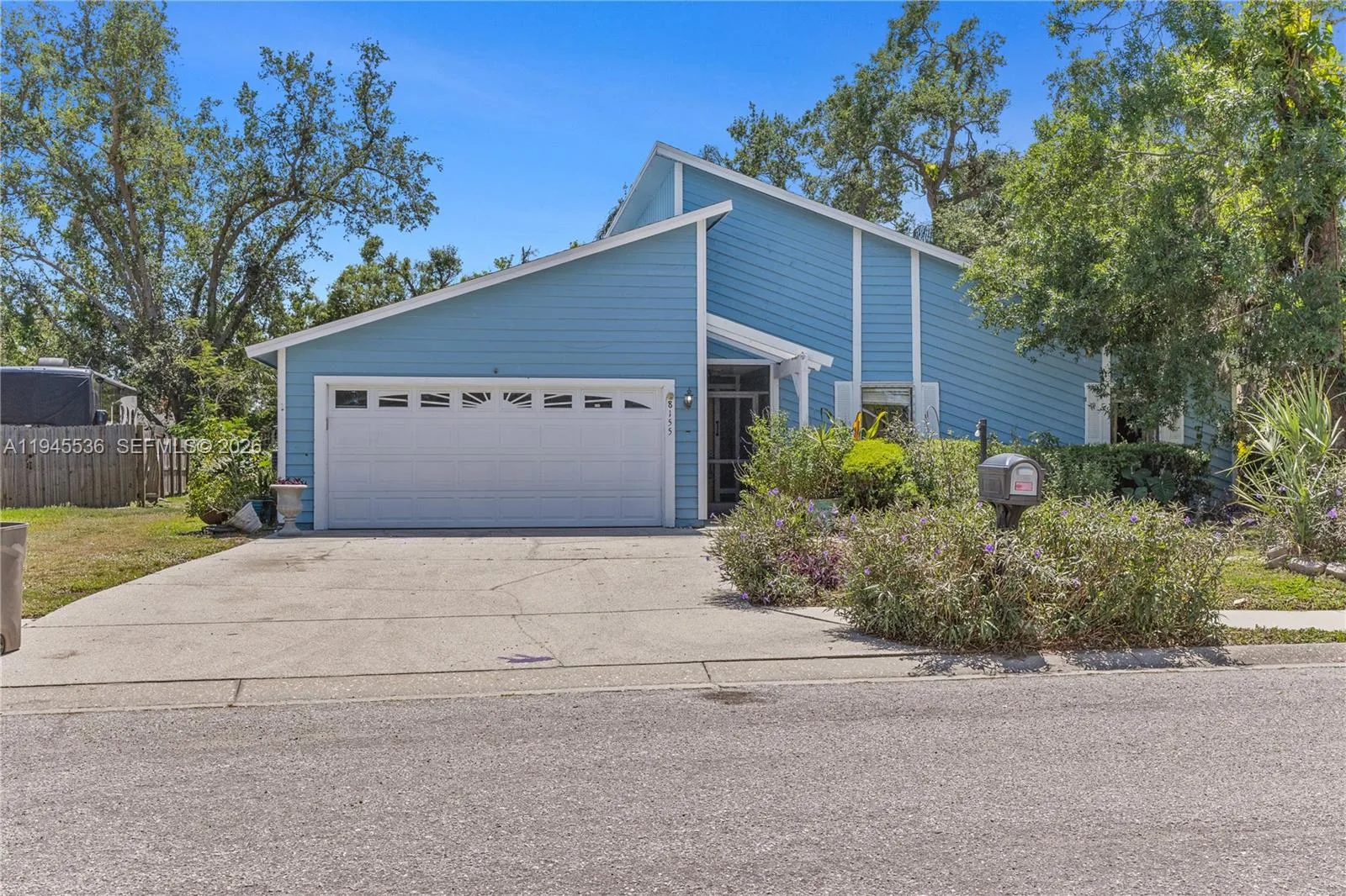 8155 GLENBROOKE CT, Sarasota, FL 34243