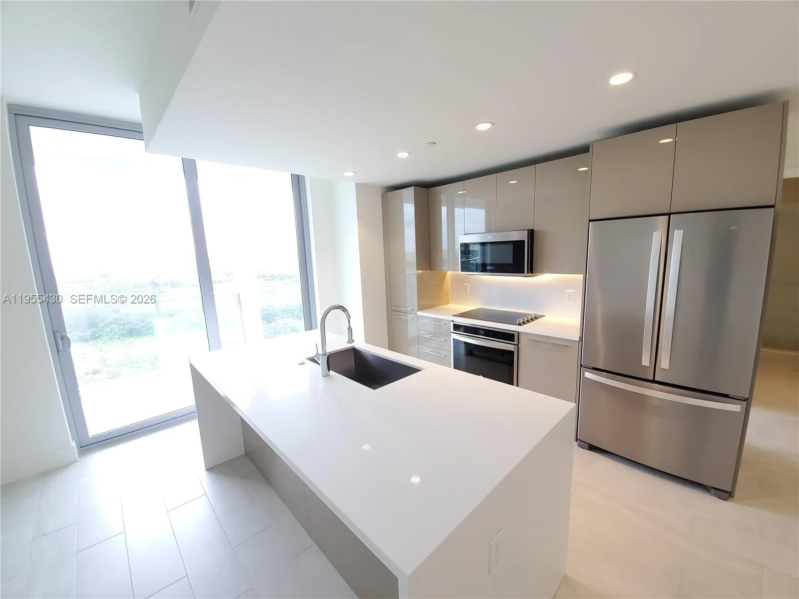 2000 Metropica Way # 1401, Sunrise, FL 33323 photo 2