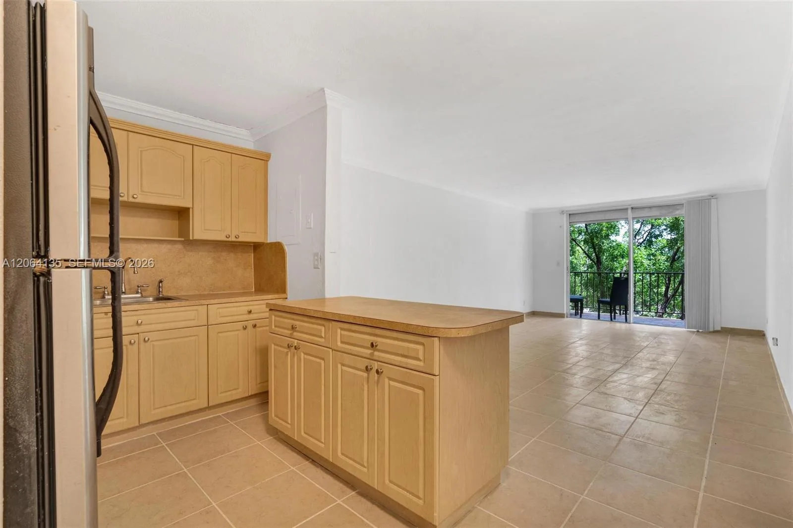 1465 NE 123rd St # 416, North Miami, FL 33161 — zdjęcie 4