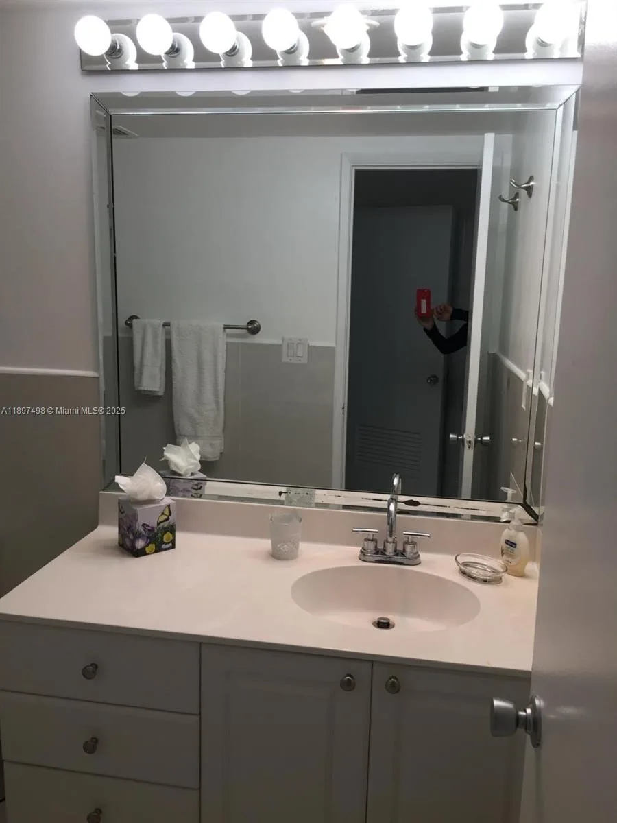 19370 Collins Ave # 1122, Sunny Isles Beach, FL 33160 photo 11
