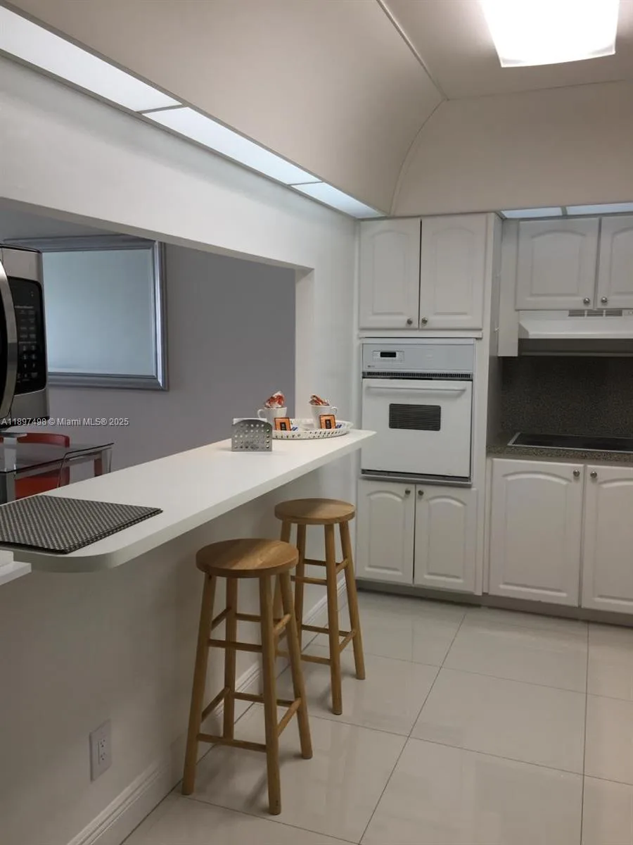 19370 Collins Ave # 1122, Sunny Isles Beach, FL 33160 photo 7