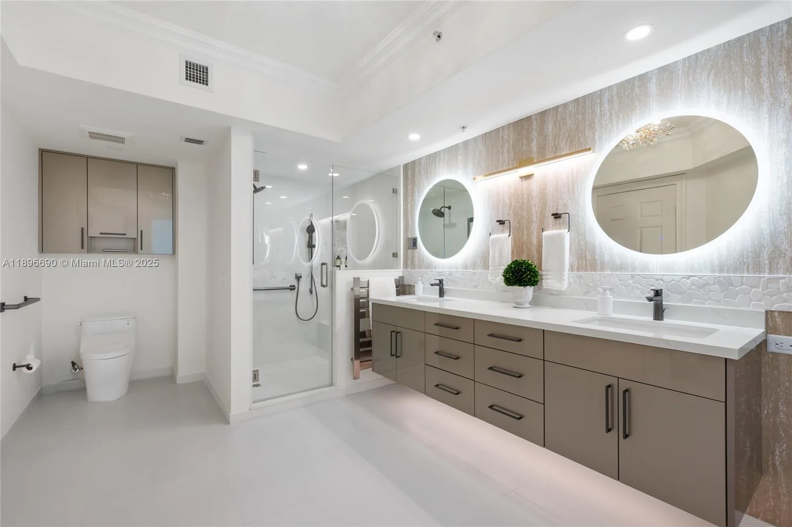 411 N New River Dr E # 2701, Fort Lauderdale, FL 33301 photo 13