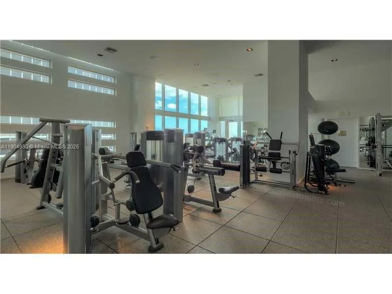 1040 Biscayne Blvd # 1707, Miami, FL 33132 photo 12