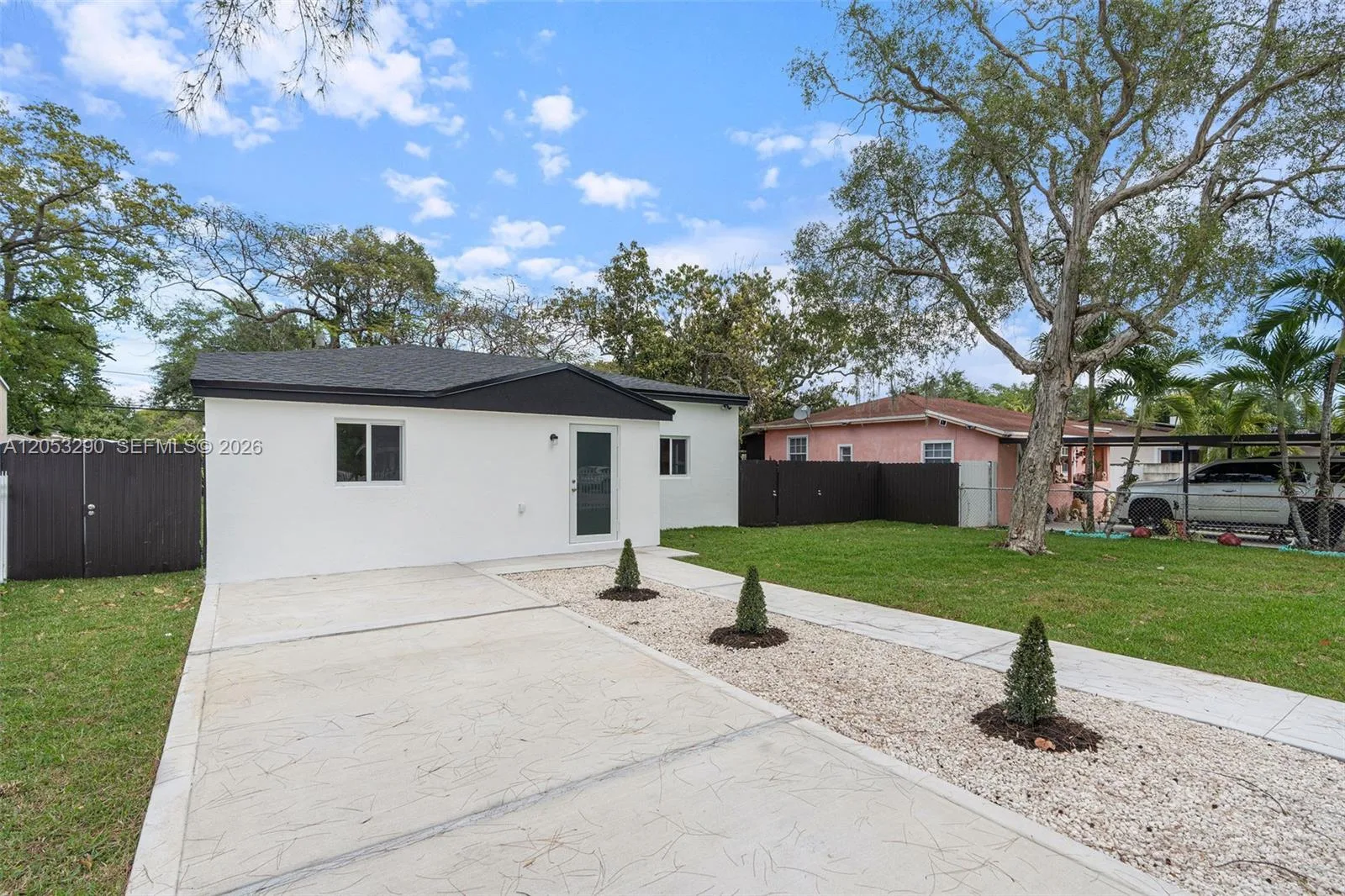 1305 Dunad Avenue, Opa-Locka, FL 33054 photo 2