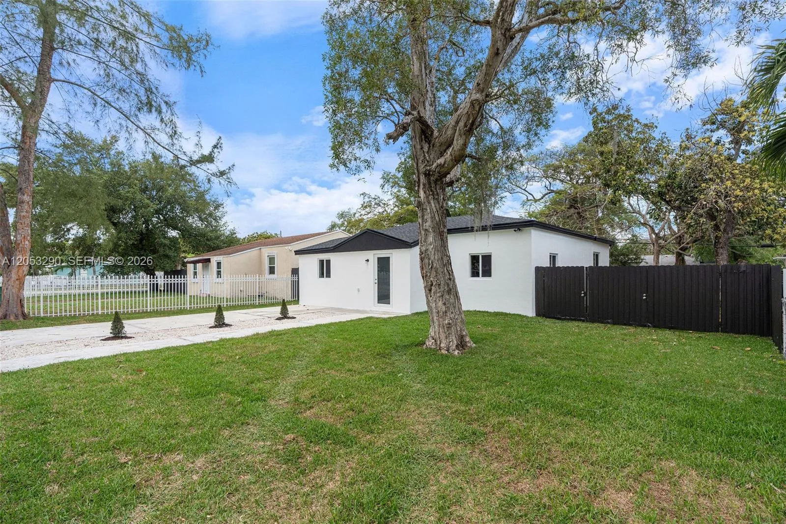1305 Dunad Avenue, Opa-Locka, FL 33054 photo 3