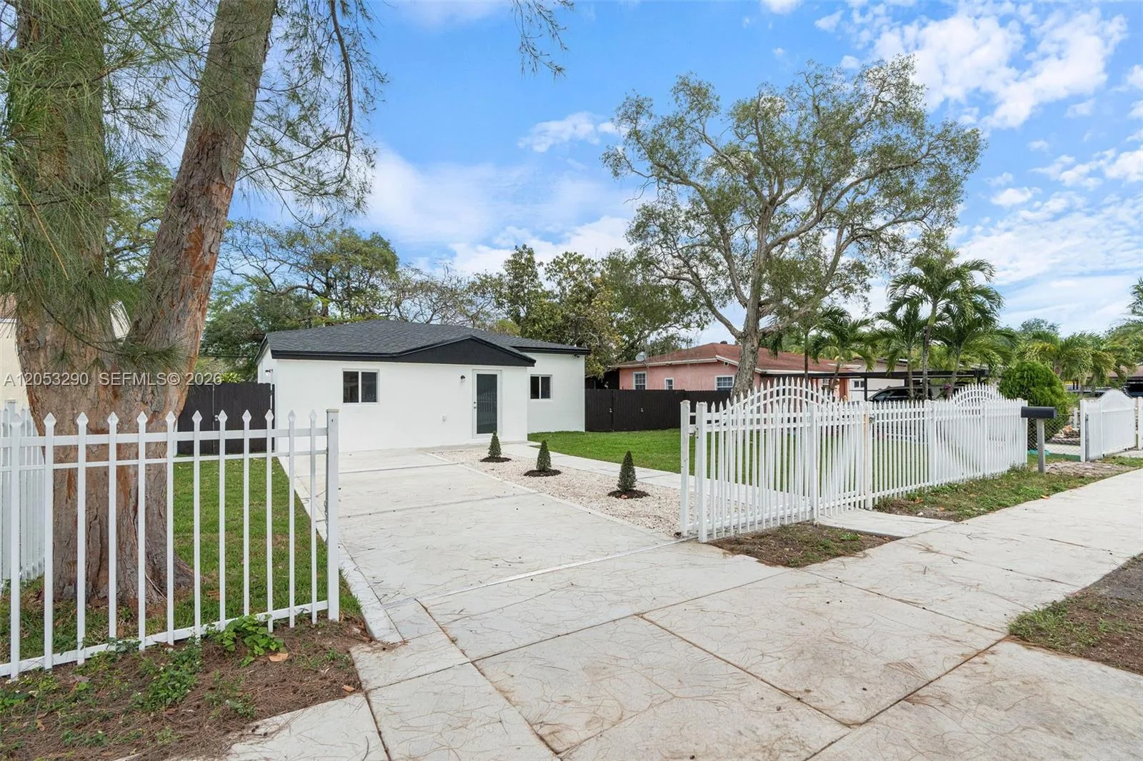 1305 Dunad Avenue, Opa-Locka, FL 33054 photo 4