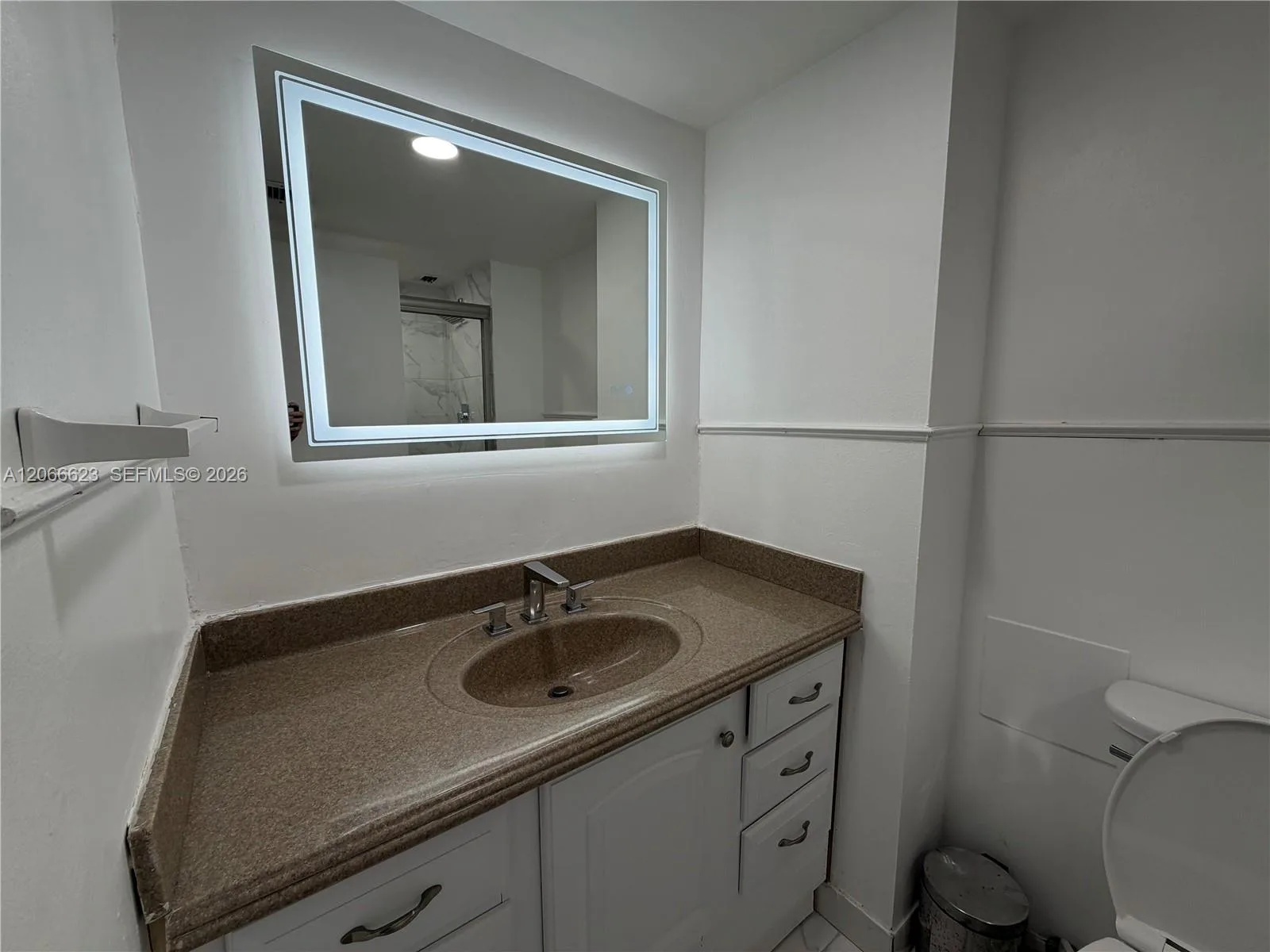 18031 Biscayne Blvd # 601, Aventura, FL 33160 photo 9
