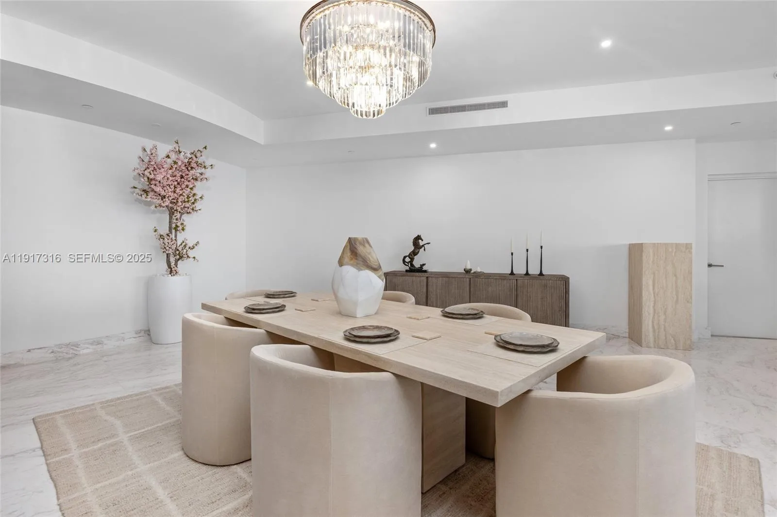 18555 Collins Ave # 5501, Sunny Isles Beach, FL 33160 photo 7